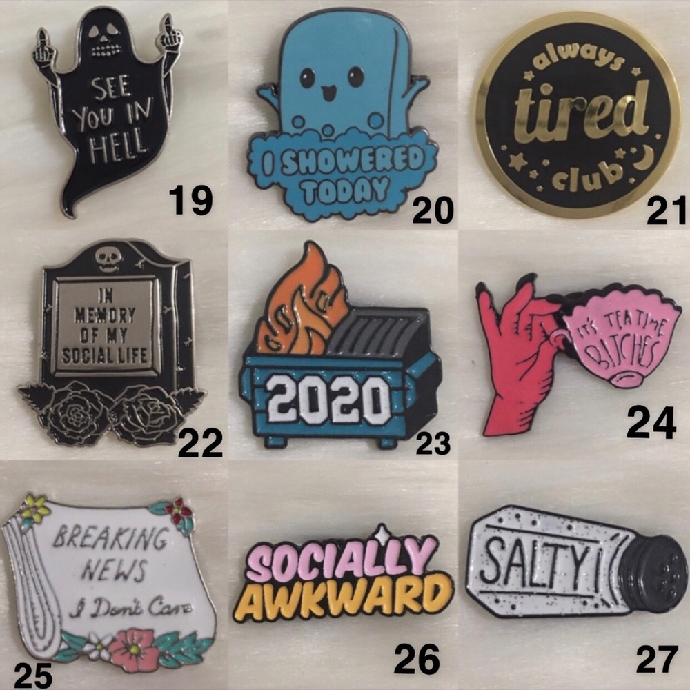 Three Random Enamel Pins - Picture 1 of 10